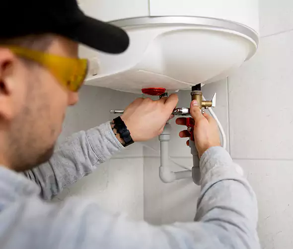 Get Affordable Water Heater Repair Service in Syosset, NY