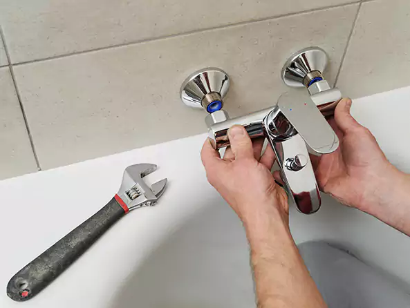 Why Choose Syosset Plumbing Pros for Bathtub Faucet Replacement in Syosset, NY?
